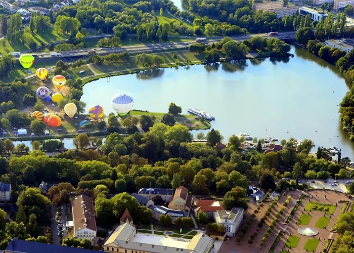 Naturiste Ville-sur-Yron